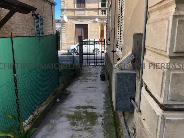 LA CASA DI RITA/RIF 200 CASA INDIPENDENTE VENDITA CUPRA MARITTIMA11