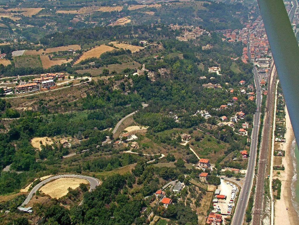 I LOTTI DA FAVOLA/RIF 262 LAND SALE CUPRA MARITTIMA5