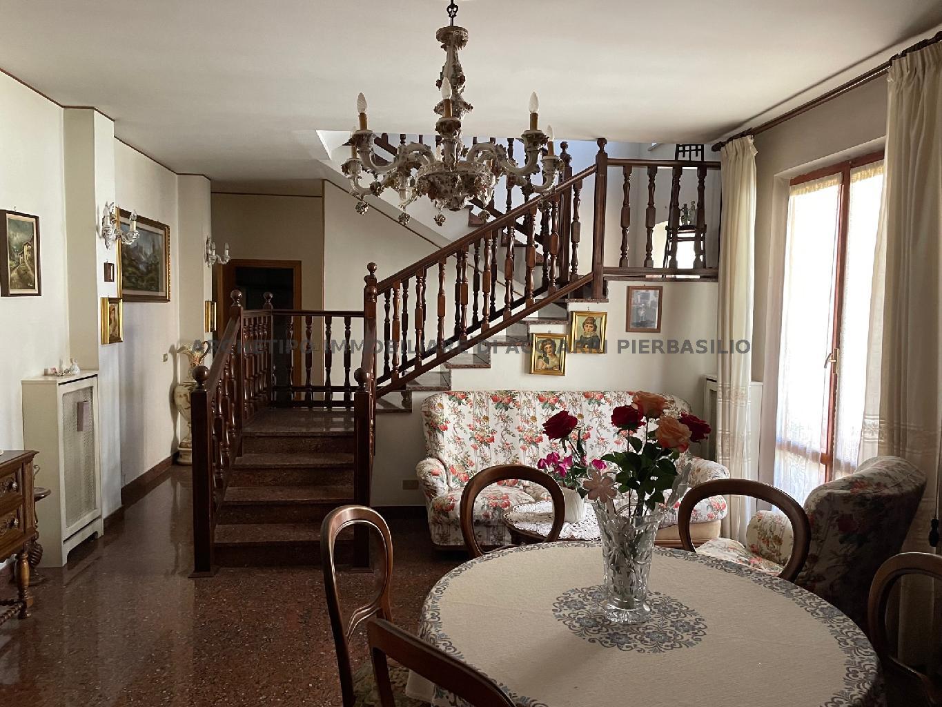 LA CASA DELL'IRIS - GROTTAMMARE CENTRO/RIF 285  SALE GROTTAMMARE