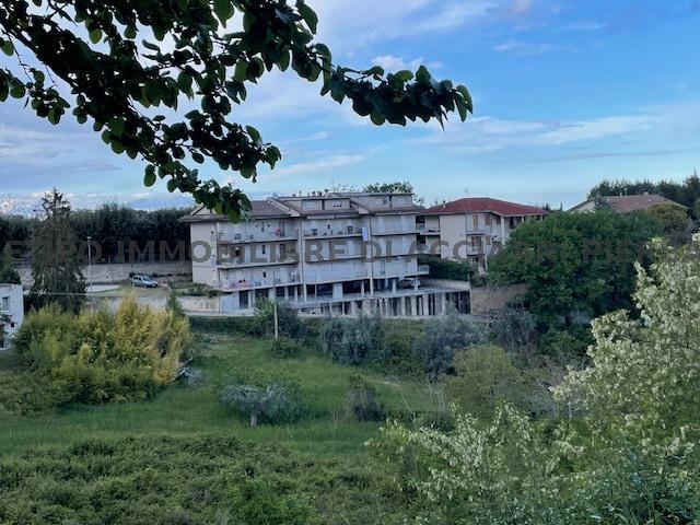 #RIF 298 -  IL VIALE - MASSIGNANO CENTRO PAESE/RIF 298