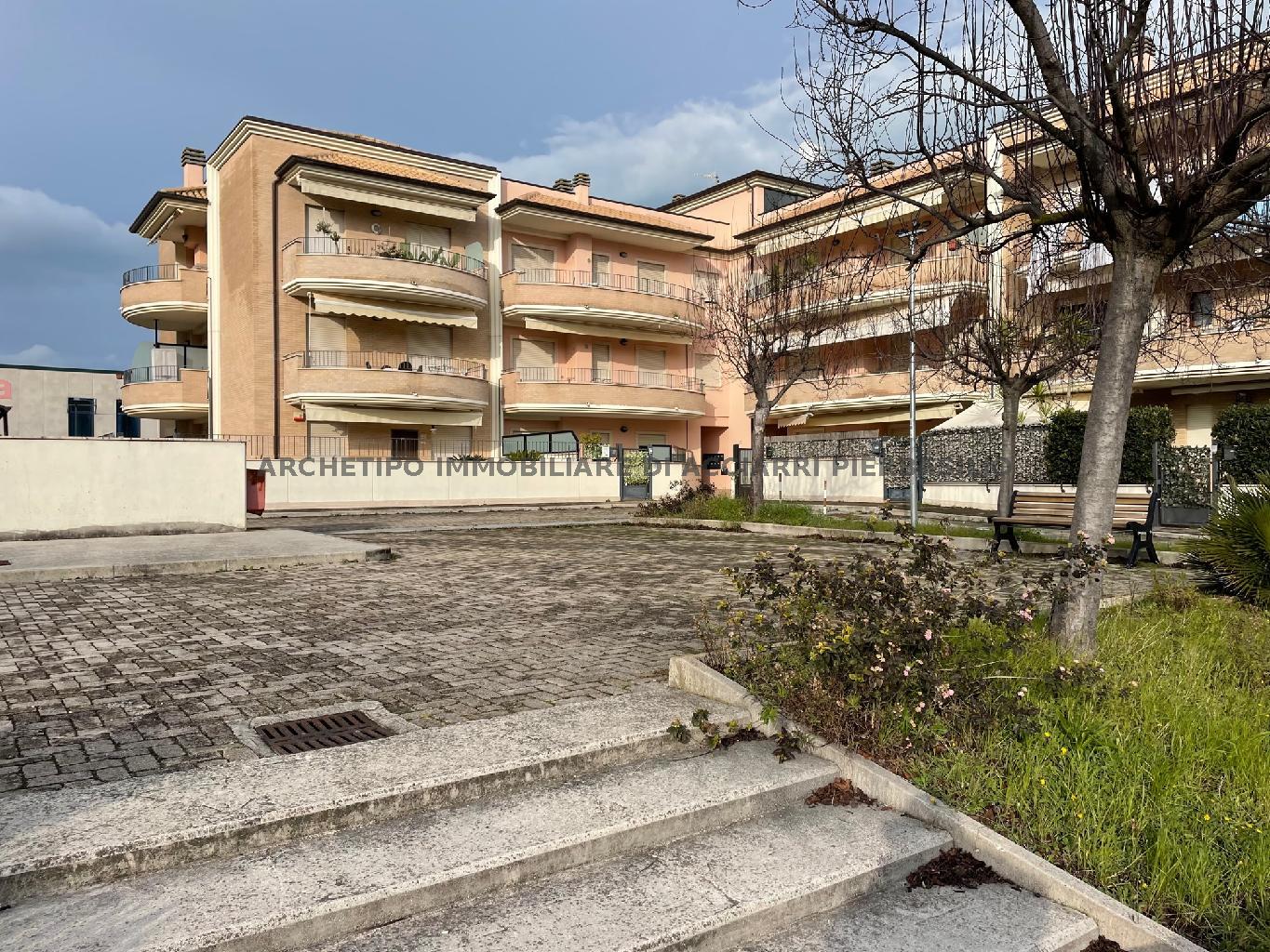 #L'UFFICIO AL MARE/RIF 311