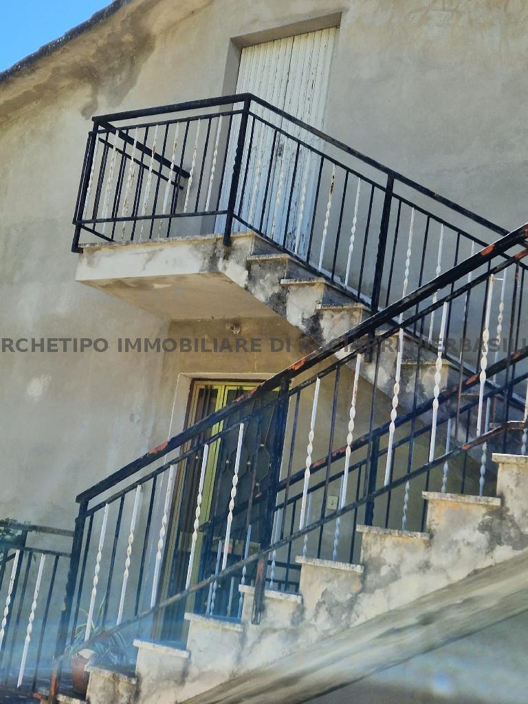 CASALE PAGANINI - MASSIGNANO/RIF 312  VENDITA CUPRA MARITTIMA