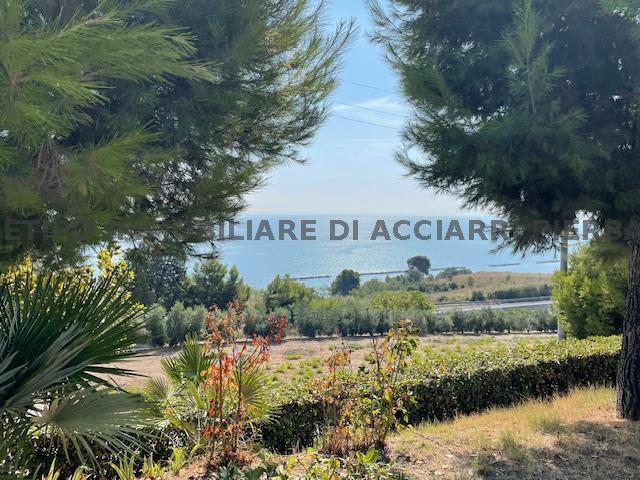 LA ROSA DEI VENTI - CASA AUTONOMA CON TERRENO SUL MARE  SALE MASSIGNANO