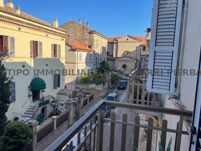 LA CASA DI VIA VIVIANI - ZONA CENTRALE CUPRAMARITTIMA /RIF 323  VENDITA CUPRA MARITTIMA