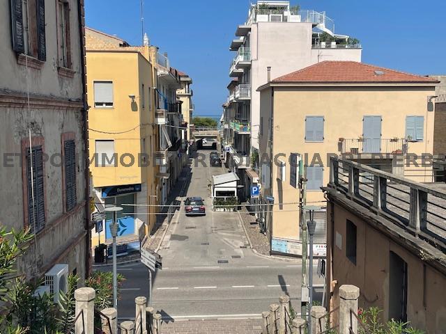 #LA CENTRALISSIMA/RIF 330