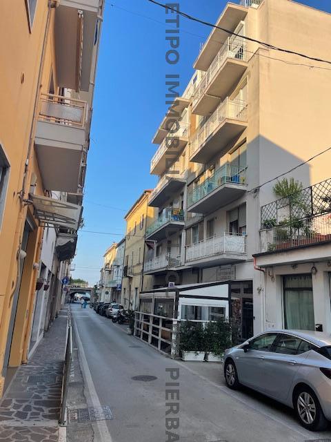 LA CENTRALISSIMA/RIF 330  SALE CUPRA MARITTIMA