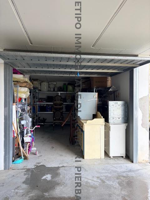 GRANDE GARAGE A MASSIGNANO  SALE MASSIGNANO