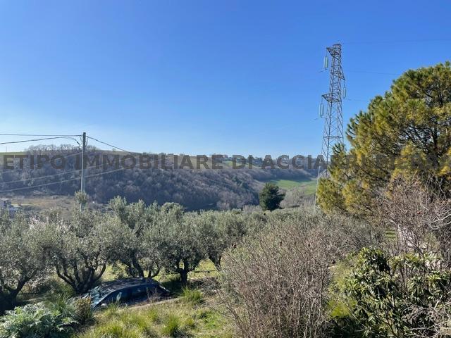 CASALE IL SOLE IN COLLINA MONTE FIORE ASO/RIF 350  VENDITA MONTEFIORE DELL'ASO