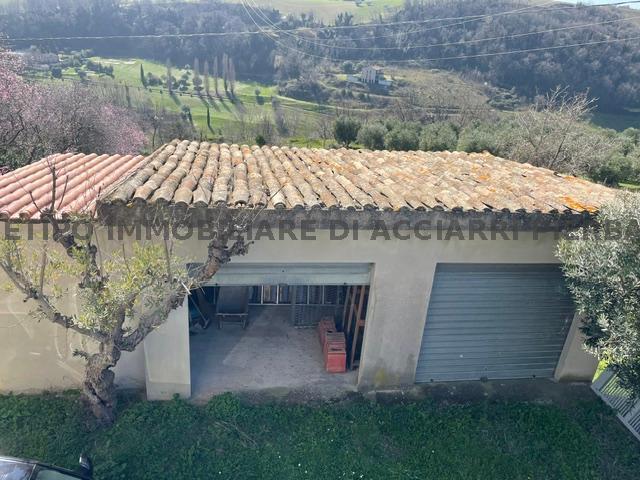 CASALE IL SOLE IN COLLINA MONTE FIORE ASO/RIF 350  VENDITA MONTEFIORE DELL'ASO