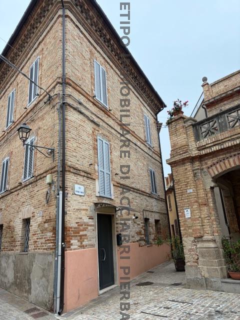 CAMPOFILONE - LA CASA DI MARTA  VENDITA CAMPOFILONE