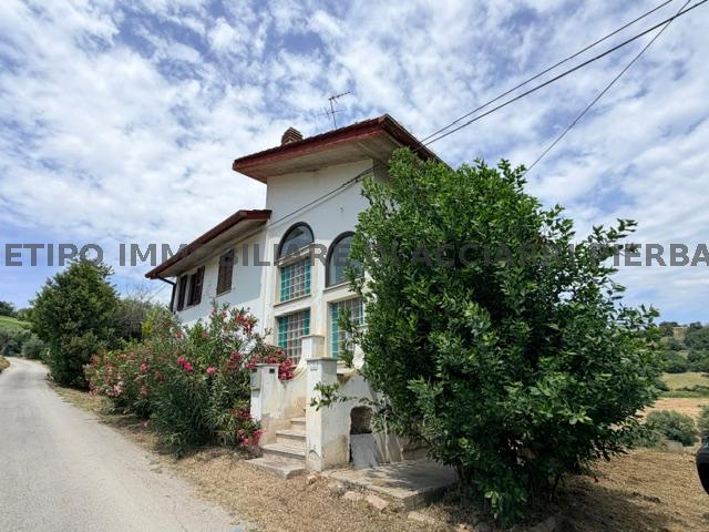 CAMPOFILONE - /RIF 356  VENDITA CAMPOFILONE